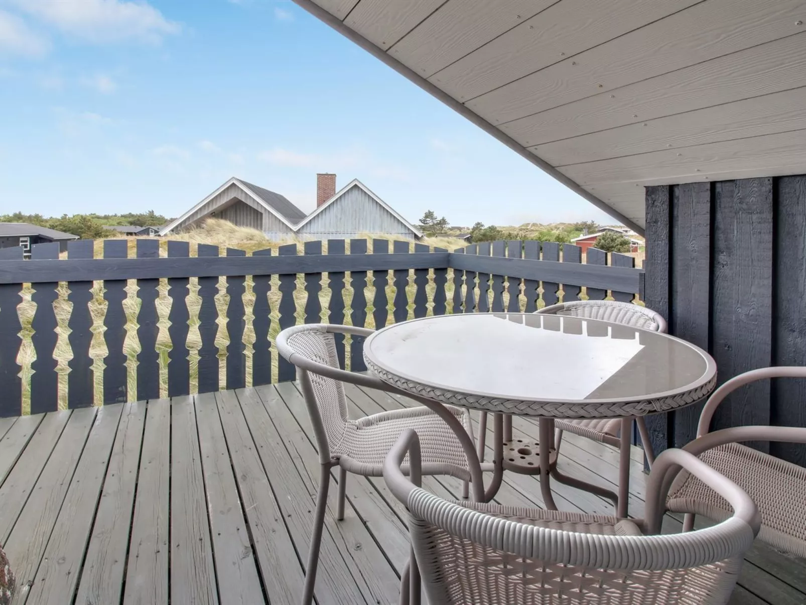 "Casandra" - 600m from the sea