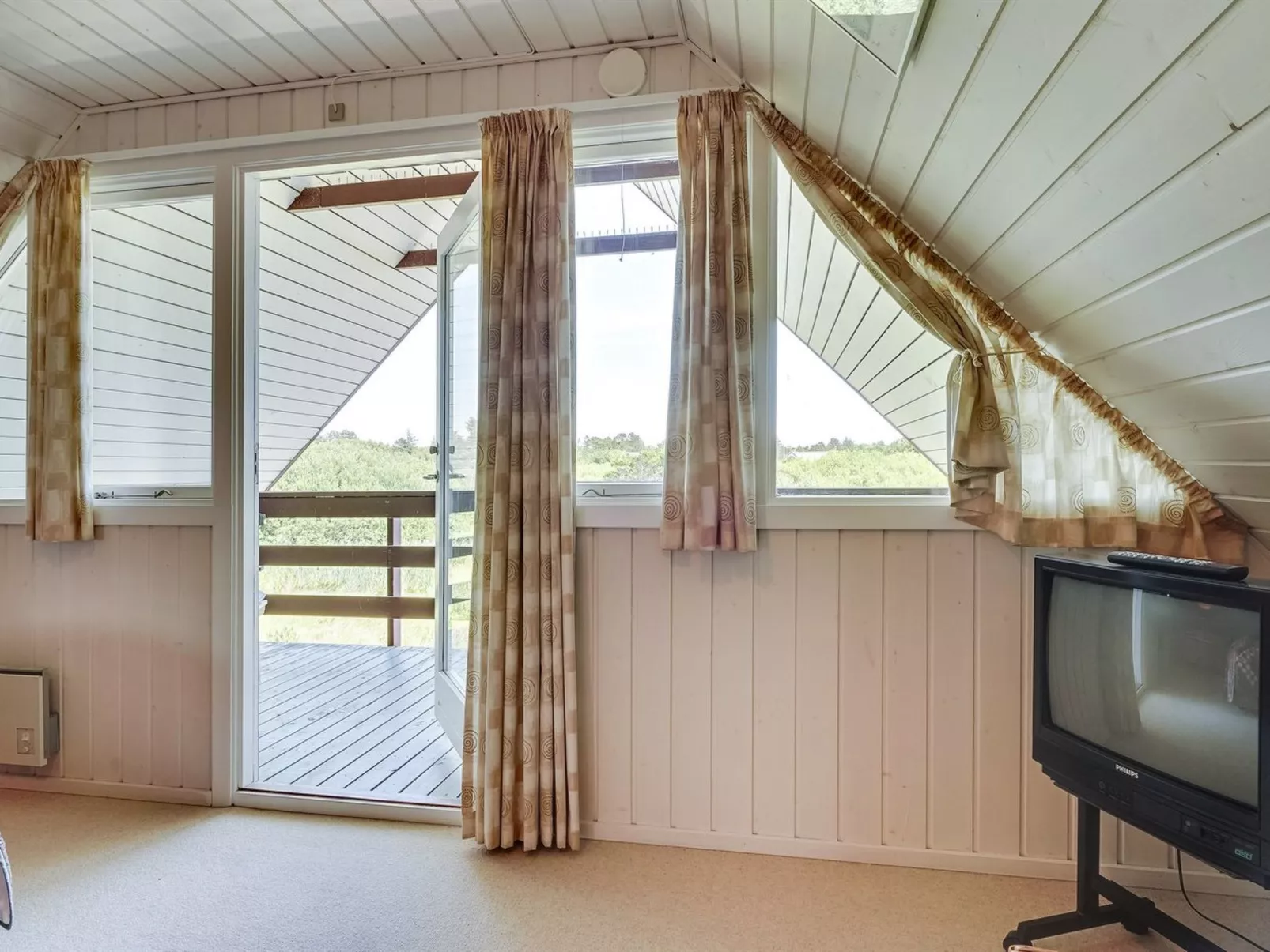 "Inra" - 400m from the sea-Binnen