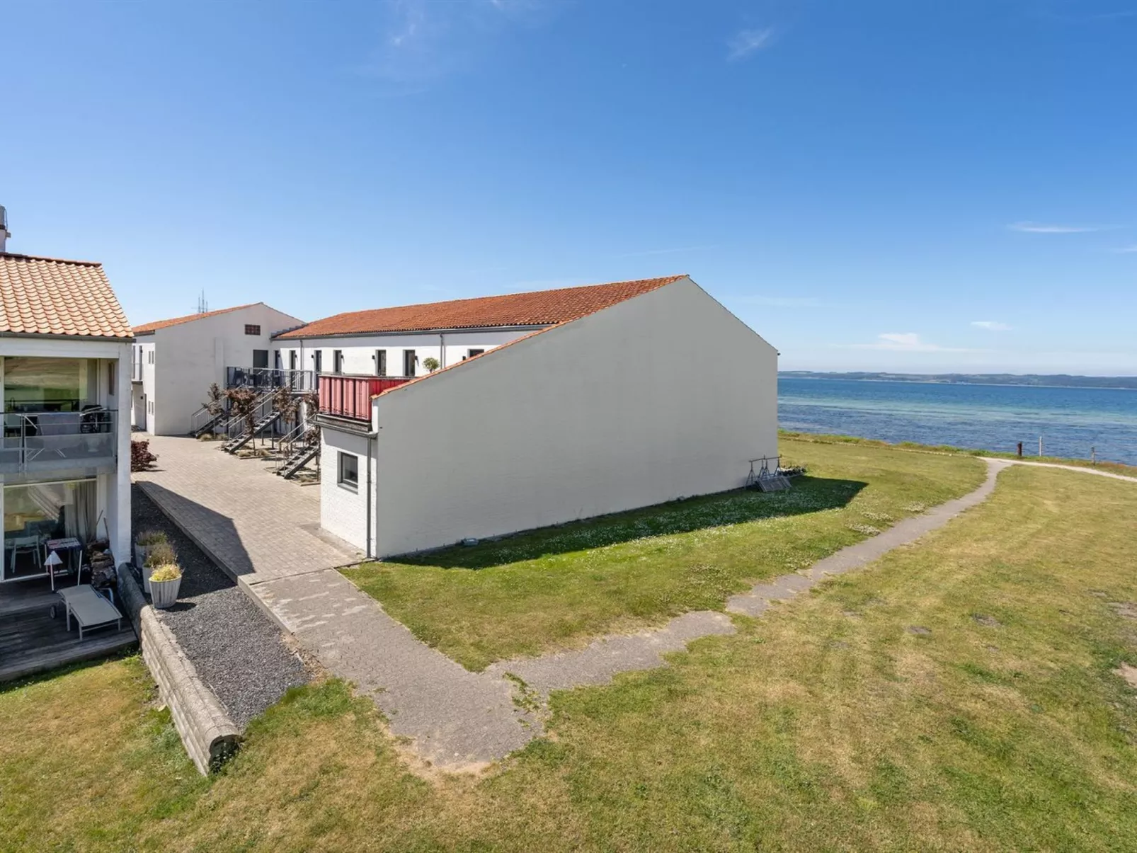 "Elvin" - 20m from the sea-Buiten
