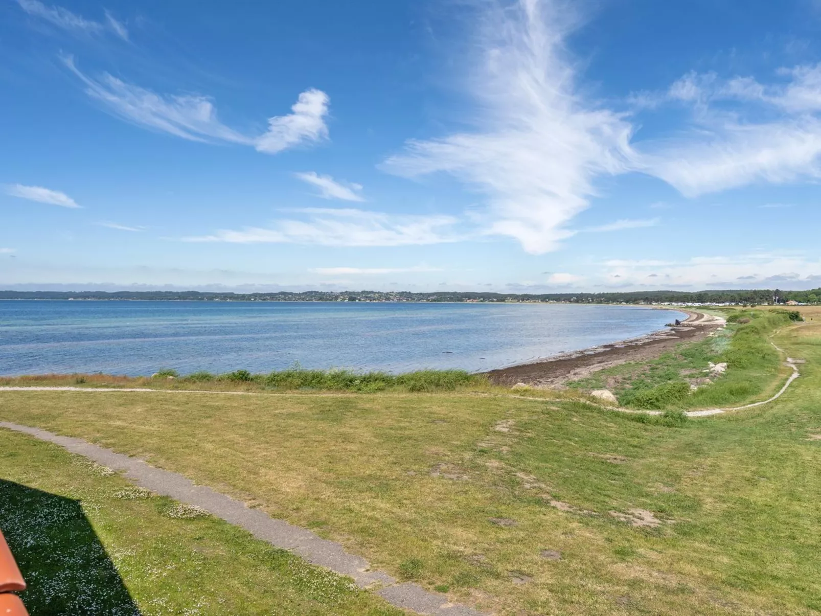 "Elvin" - 20m from the sea-Buiten