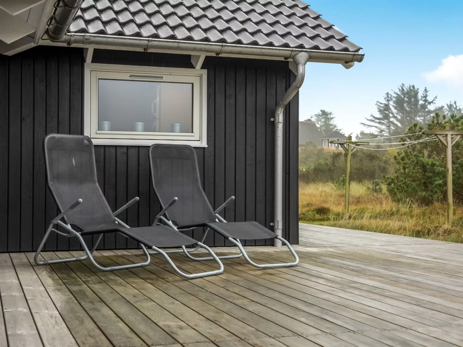"Christan" - 1.2km from the sea-Buiten