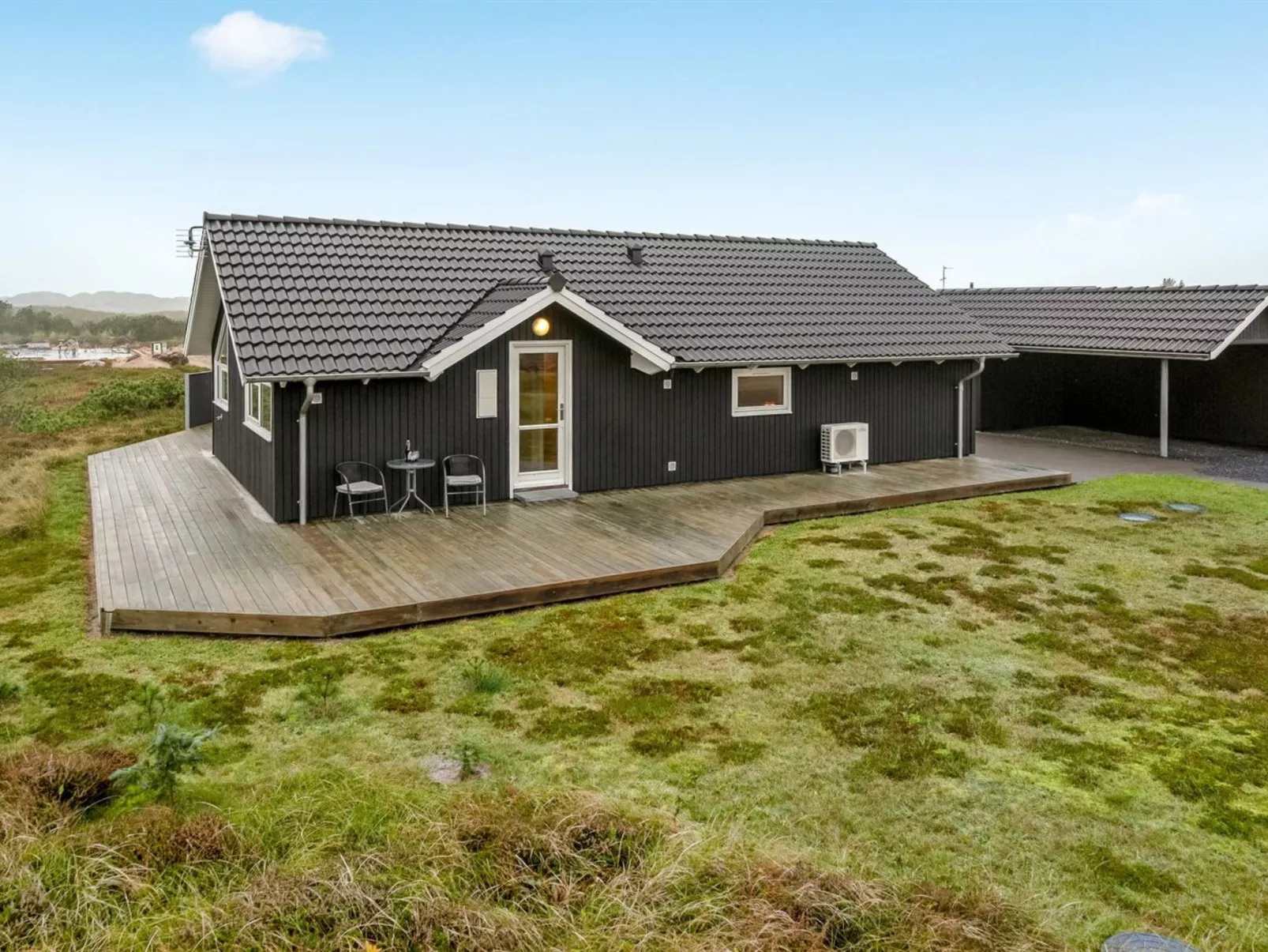 "Christan" - 1.2km from the sea-Buiten