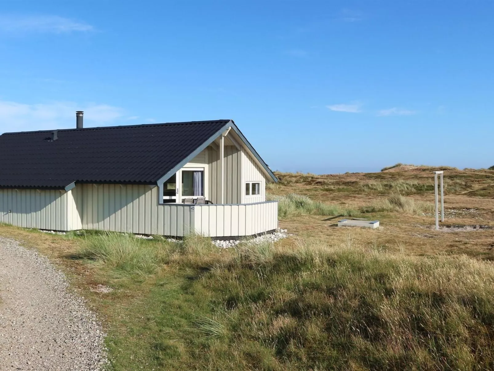 "Stian" - 200m from the sea-Buiten