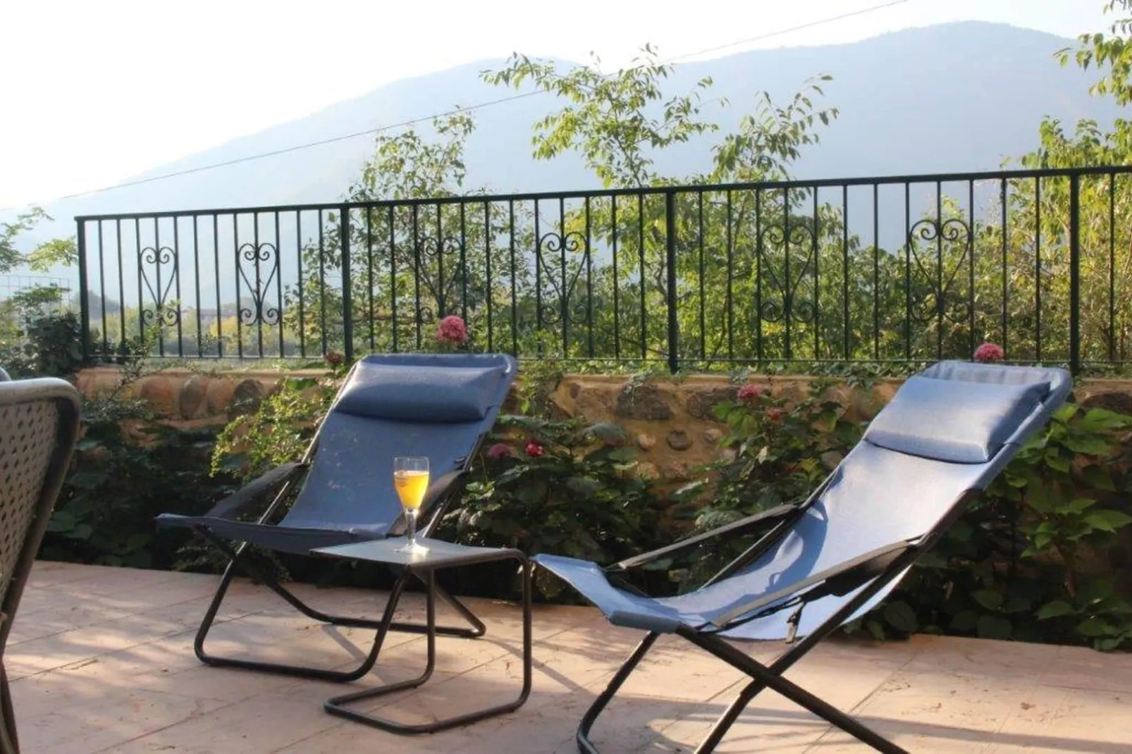 Villa Fiorita Uno-Uitzicht zomer