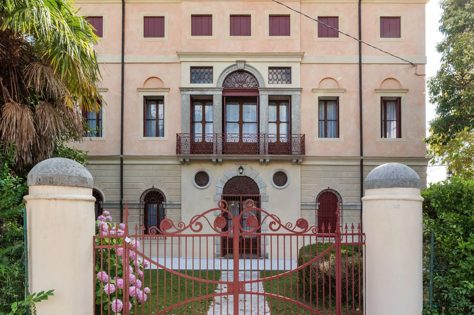 Villa Fiorita Due-Buitenkant zomer