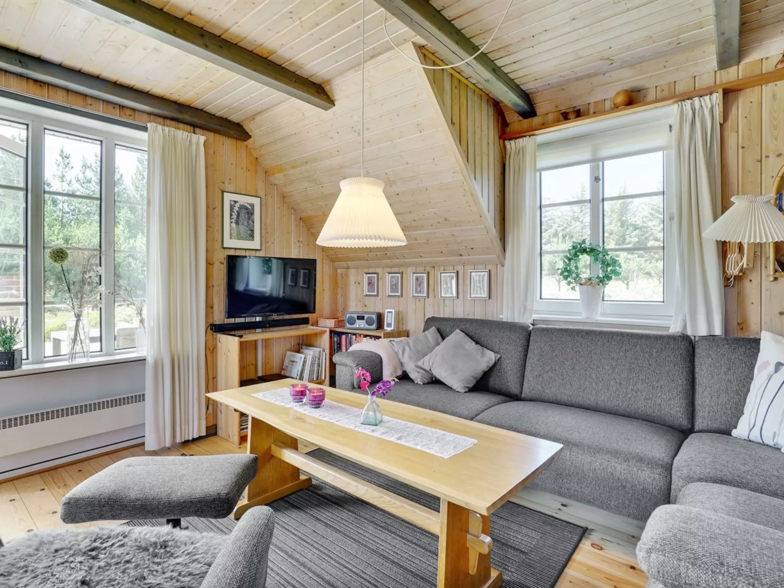 "Hakun" - 4km from the sea-Binnen