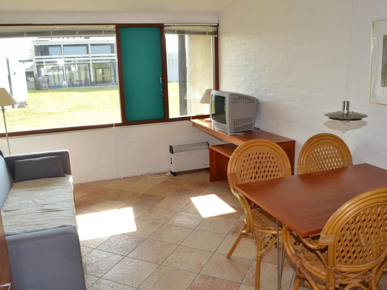 "Illughi" - 500m from the sea-Binnen