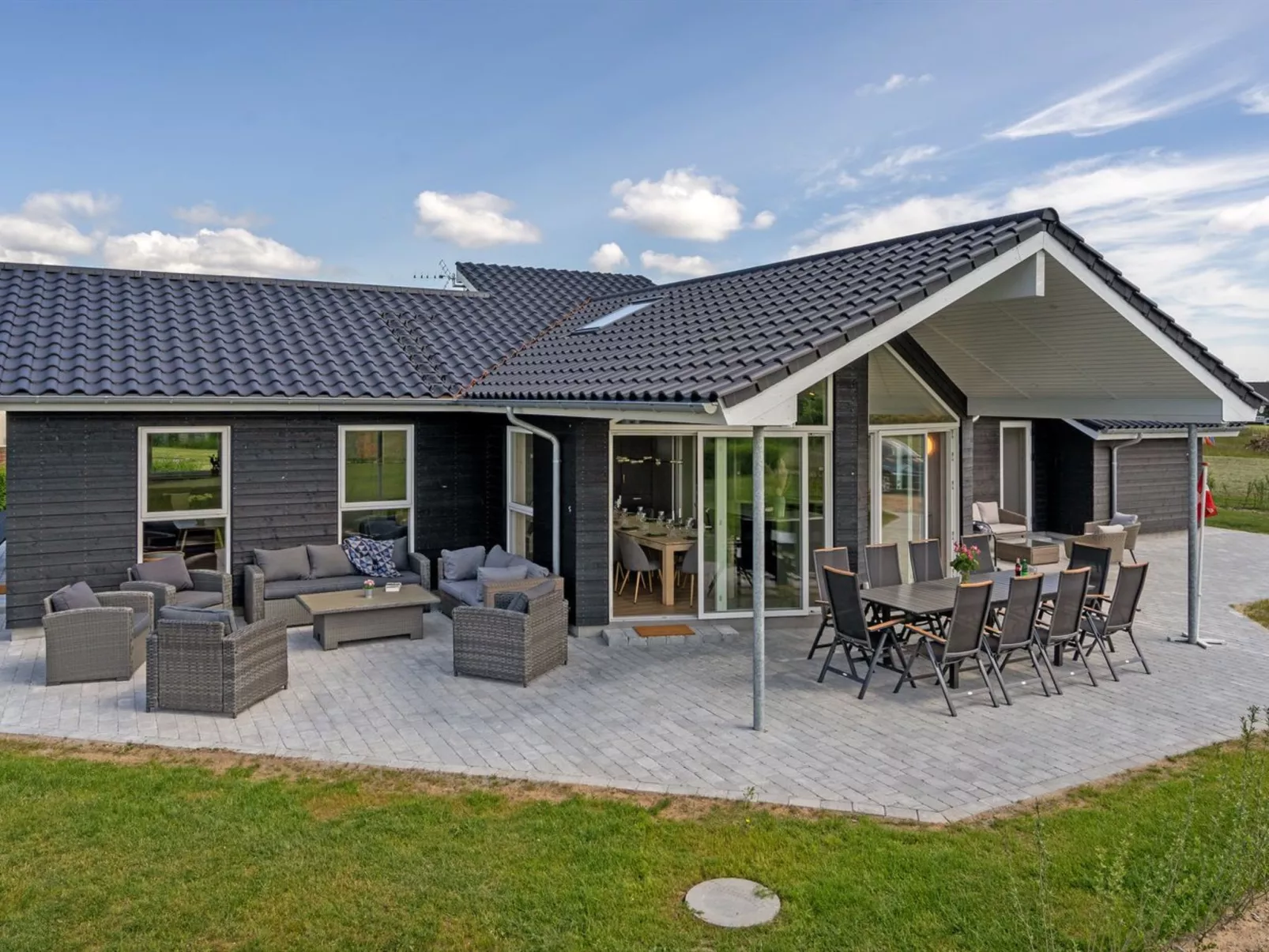 "Elsebet" - 600m from the sea