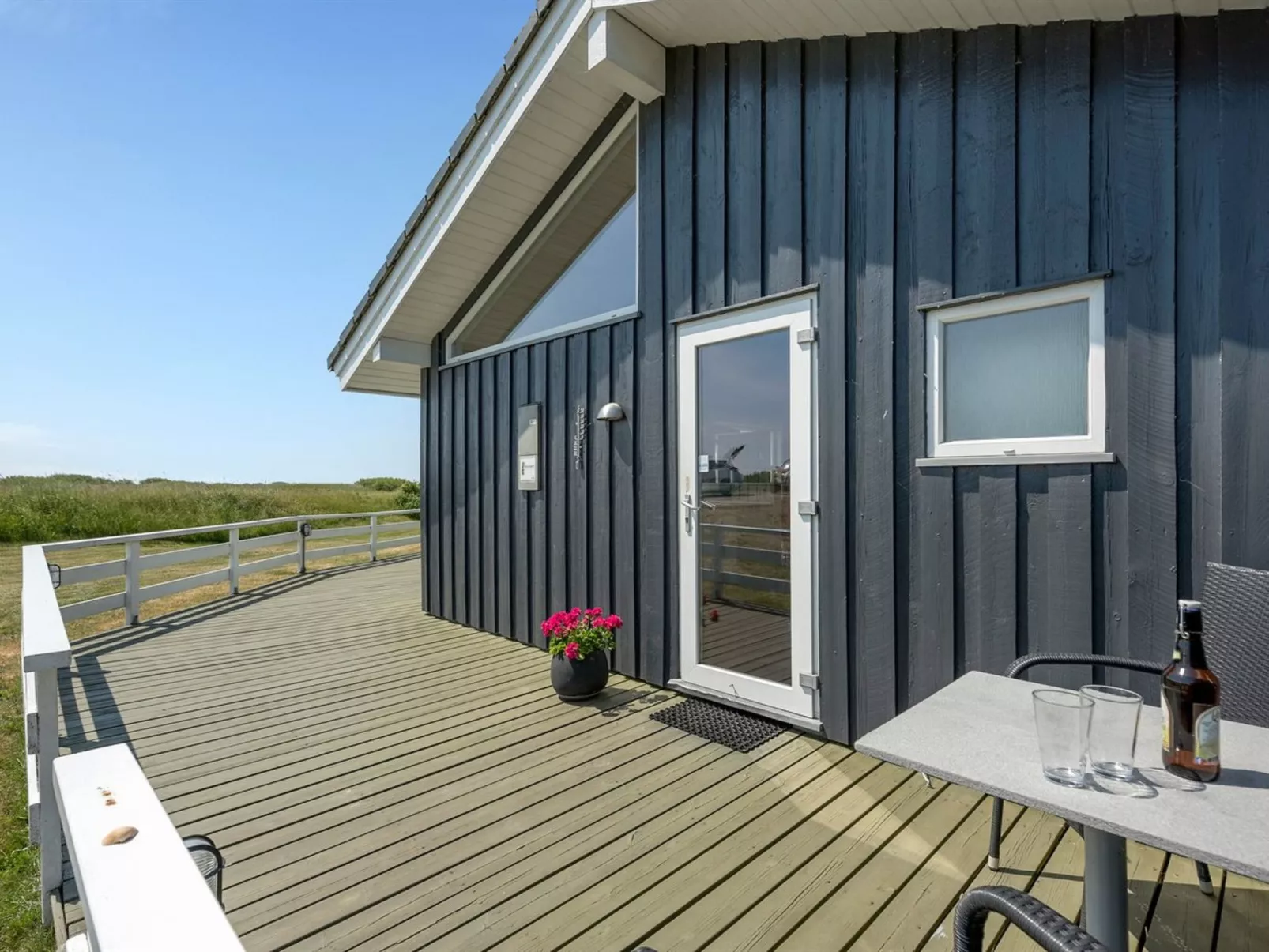 "Chrisse" - 550m from the sea-Buiten