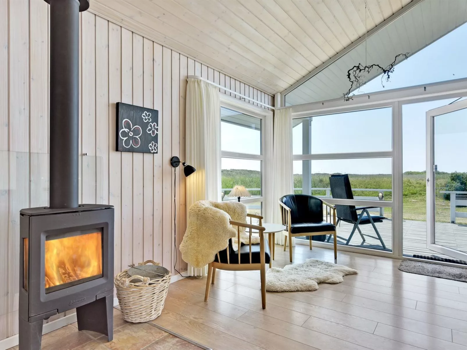"Chrisse" - 550m from the sea-Binnen