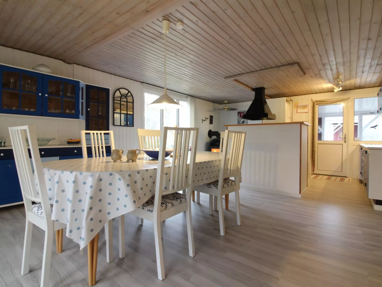 "Arnhild" - 750m from the sea-Buiten