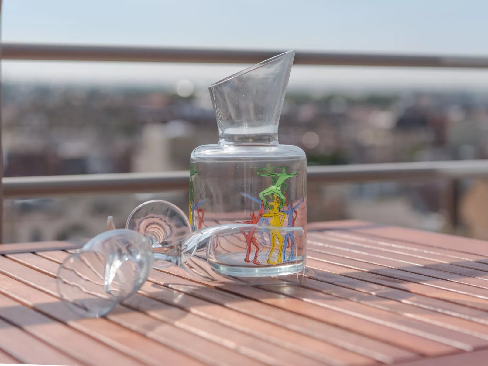 Skyview with parking and balcony-Buiten