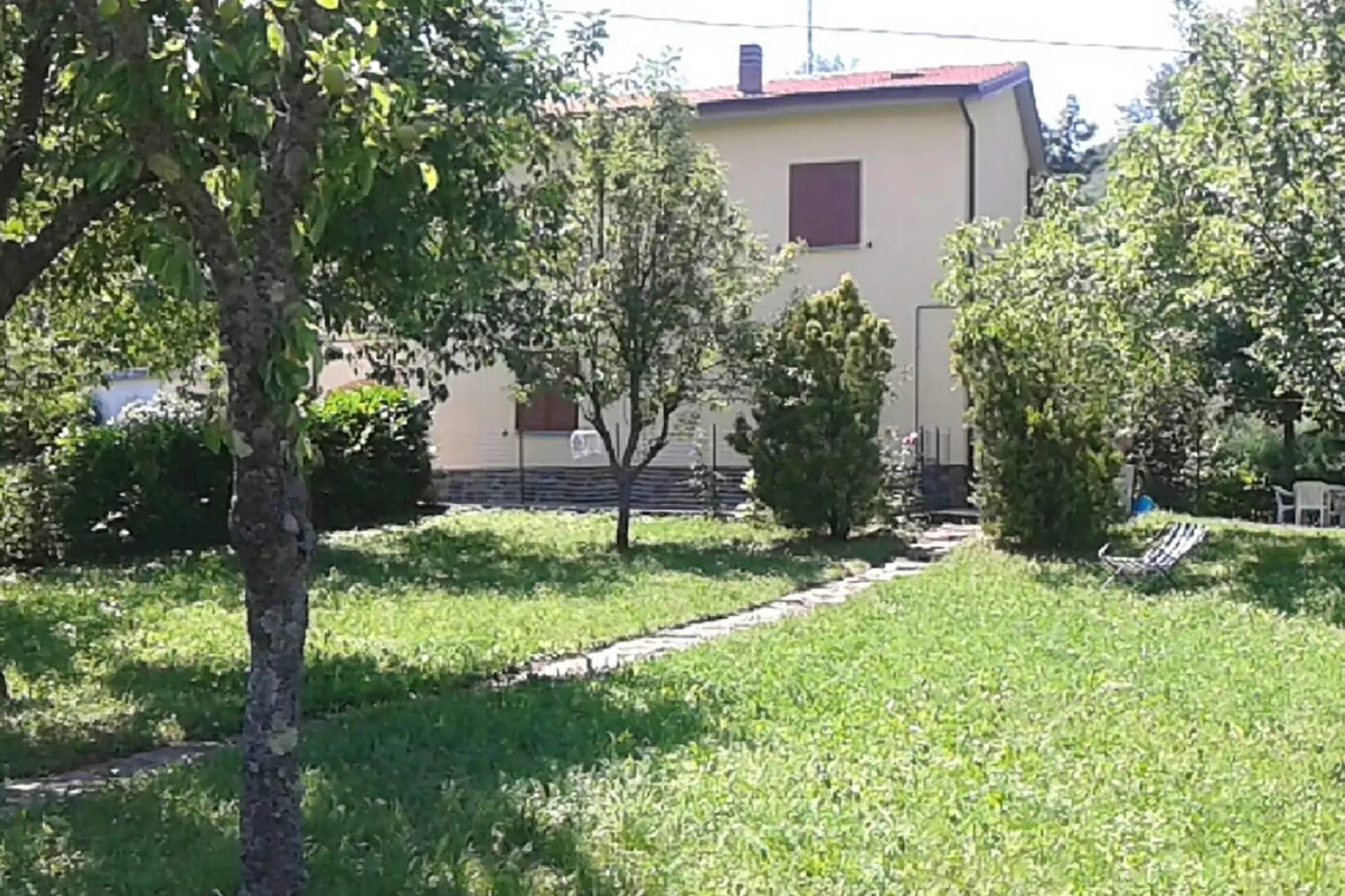 Casa Via Pieve-Buitenkant zomer