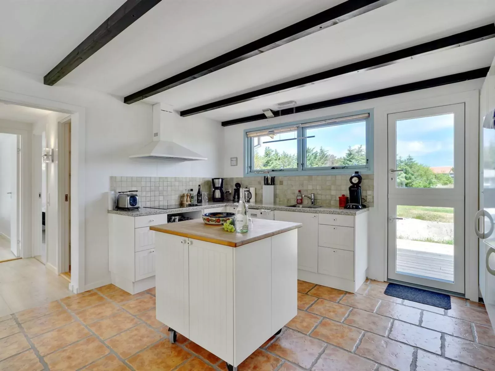 "Resi" - 400m from the sea-Binnen