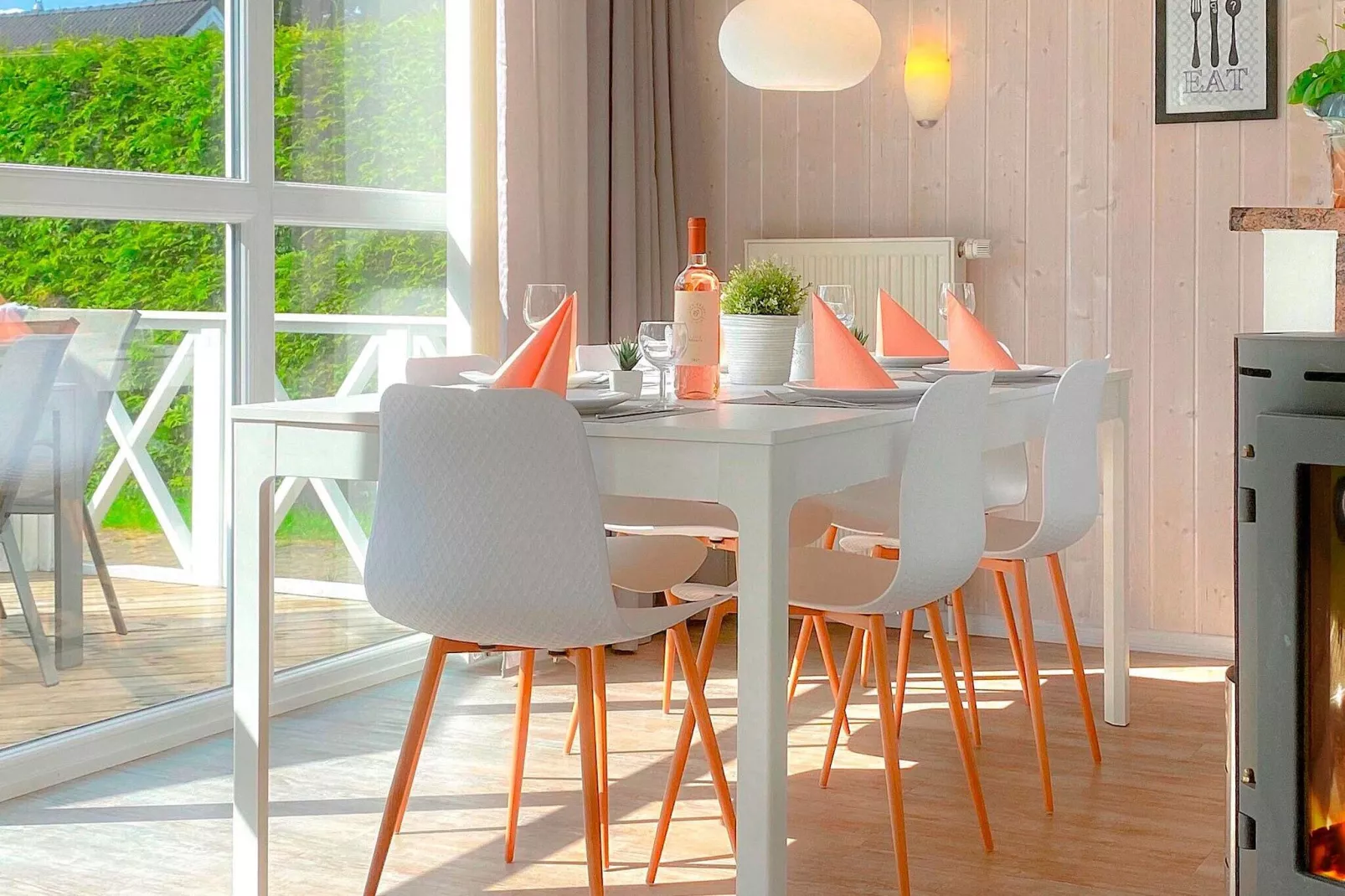 MERKUR 70+48 LOGGIA SW 2.R.-Binnen