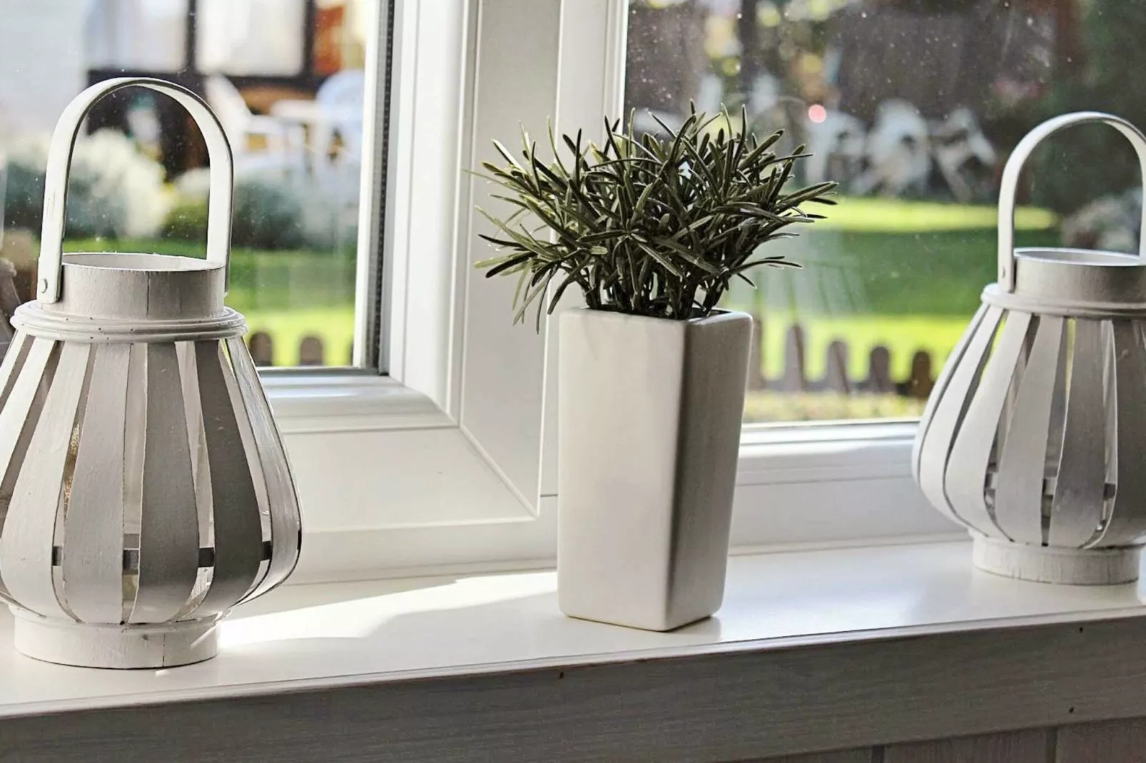 MERKUR 70+48 LOGGIA SW 2.R.-Binnen