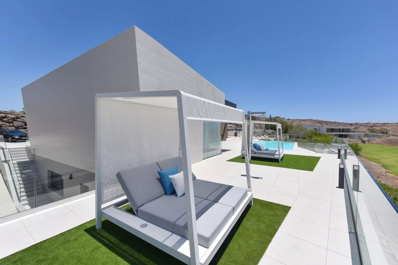VILLA SUNSET VILLA 12 pax-Terrasbalkon