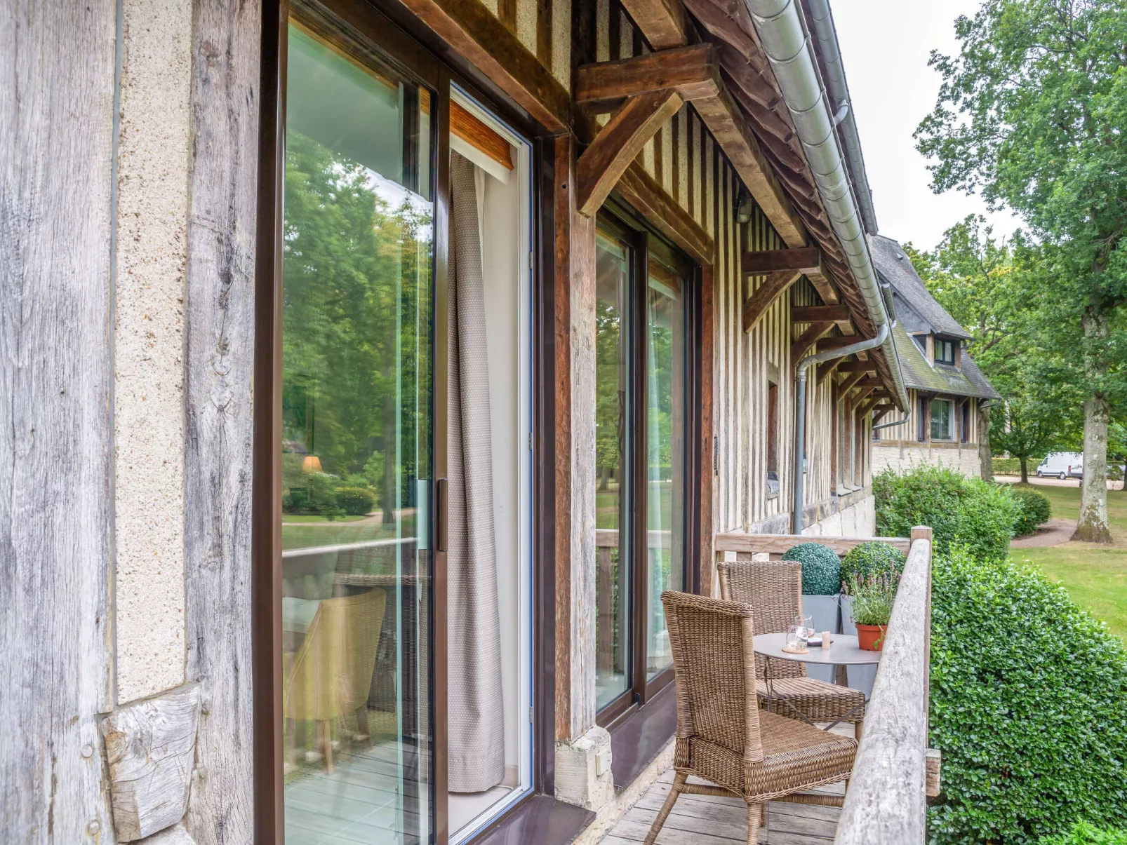 Les Hauts de Deauville-Buiten