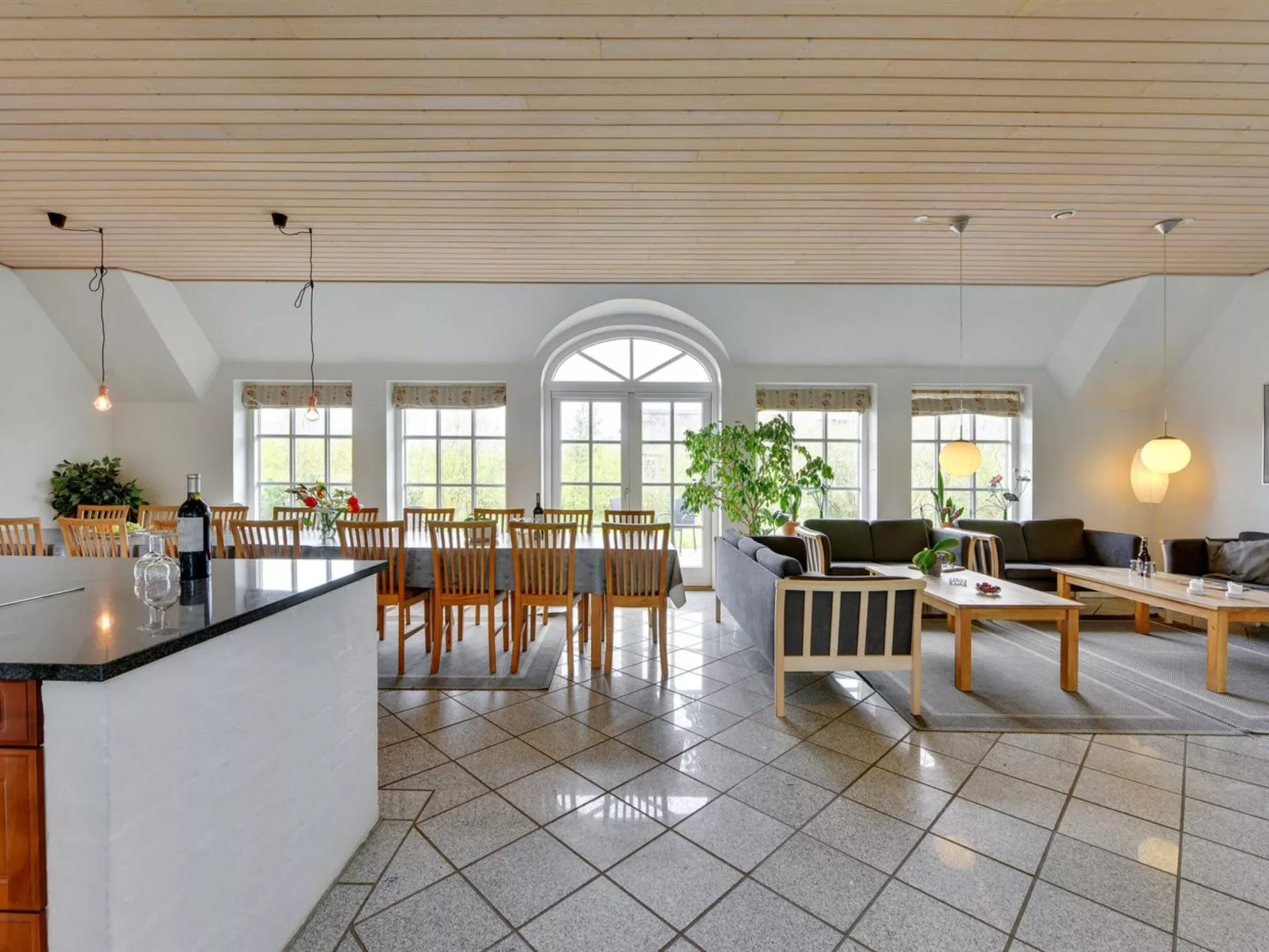 "Barrit" - 2.5km from the sea-Binnen