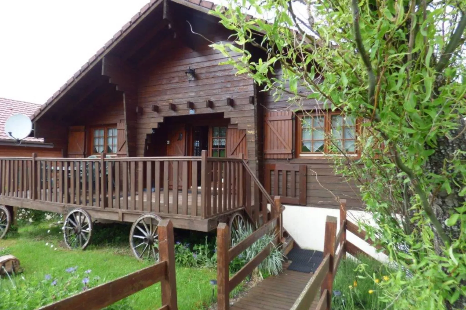 Appartement L'herrison - Saint-Maurice-sur-Moselle-Buitenkant zomer