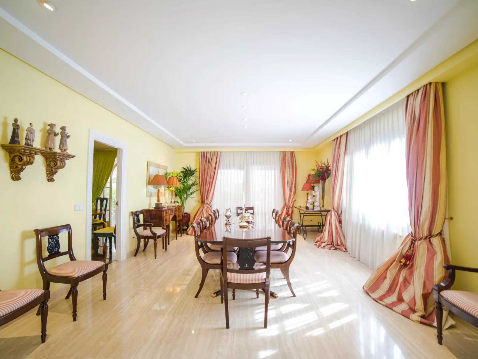 Villa Can Mandol-Binnen