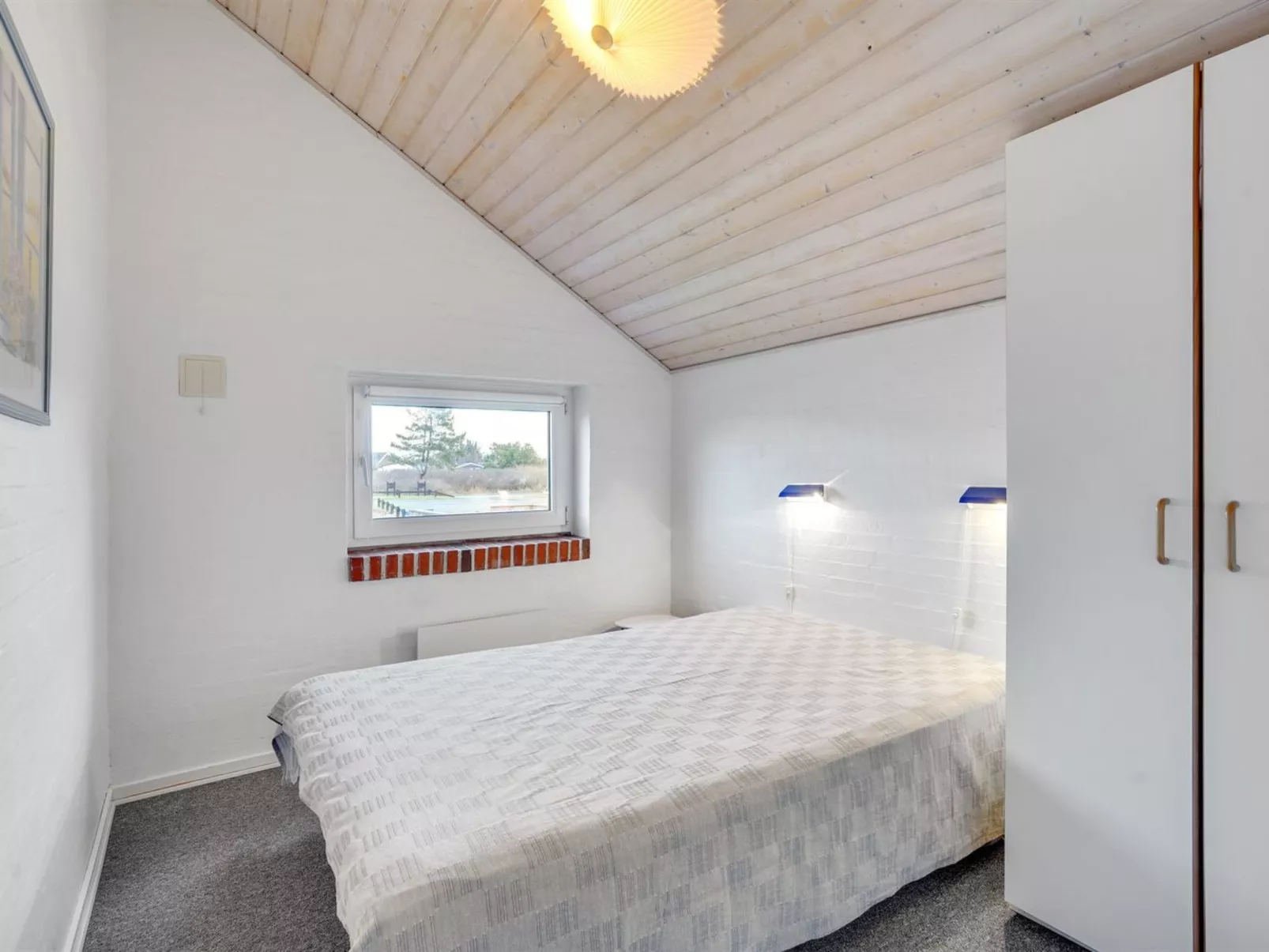 "Mari" - 400m from the sea-Binnen