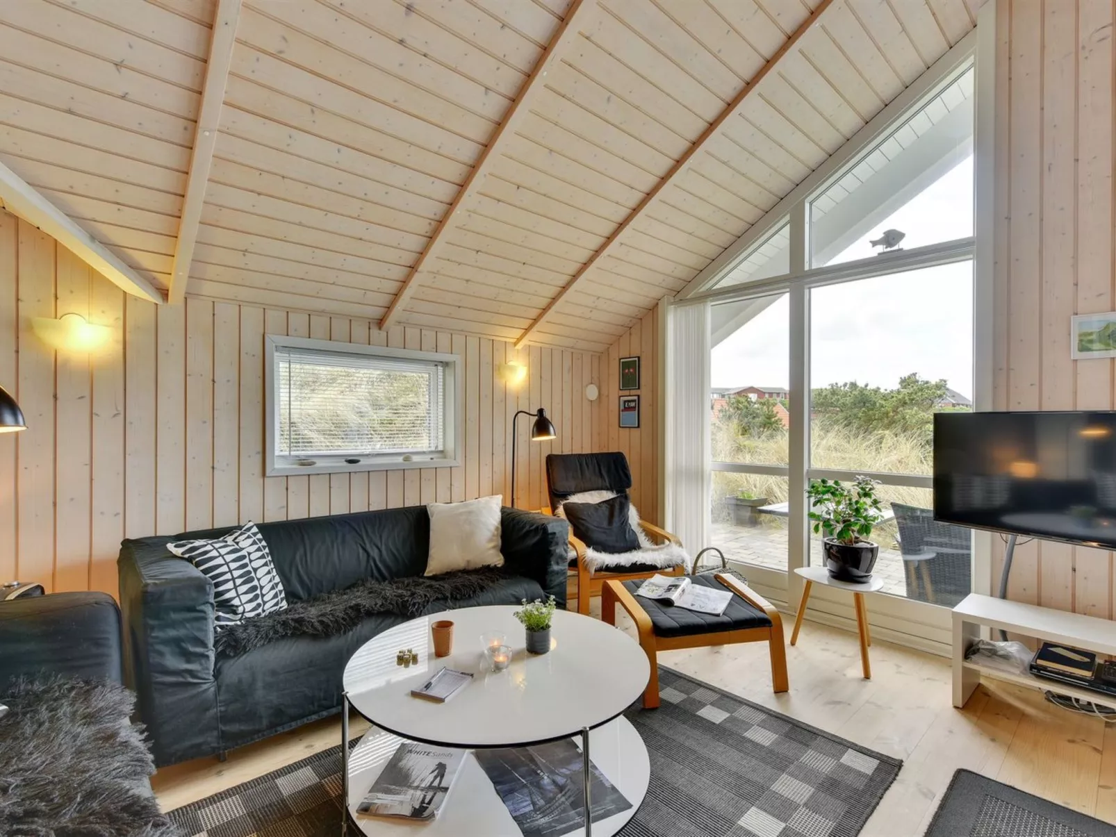 "Finnja" - 400m from the sea-Binnen