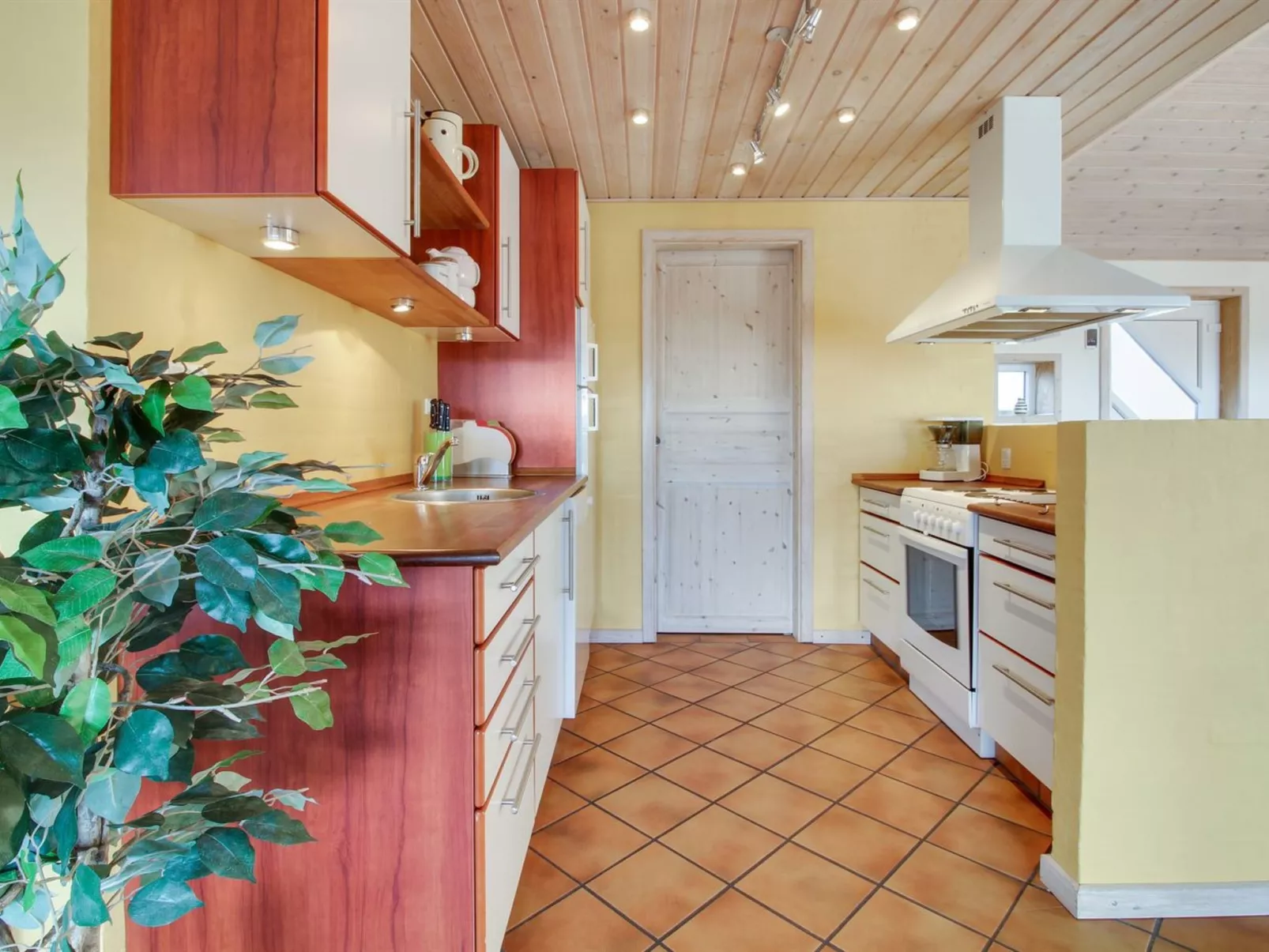 "Brigida" - 500m from the sea-Binnen