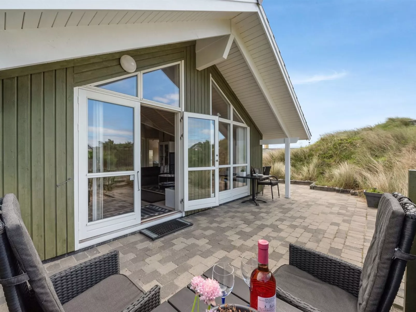 "Finnja" - 400m from the sea-Buiten