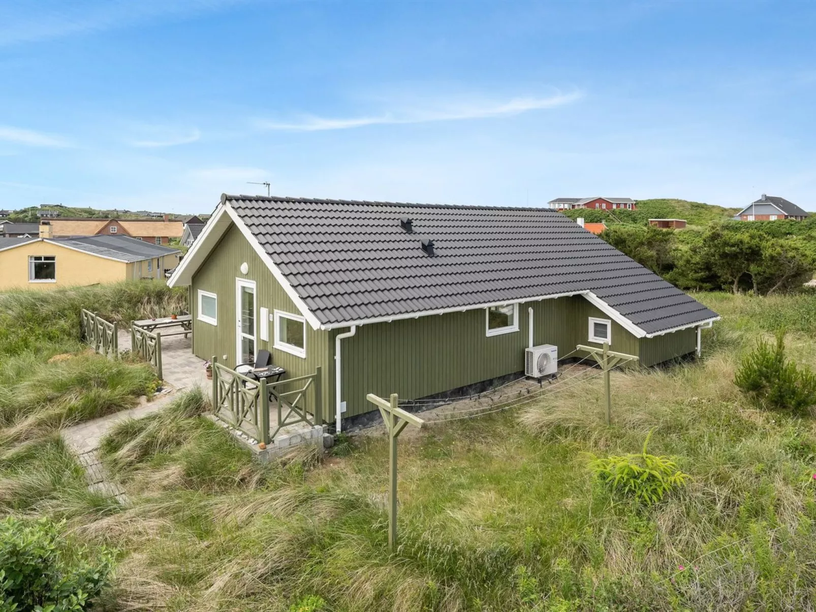 "Finnja" - 400m from the sea-Buiten