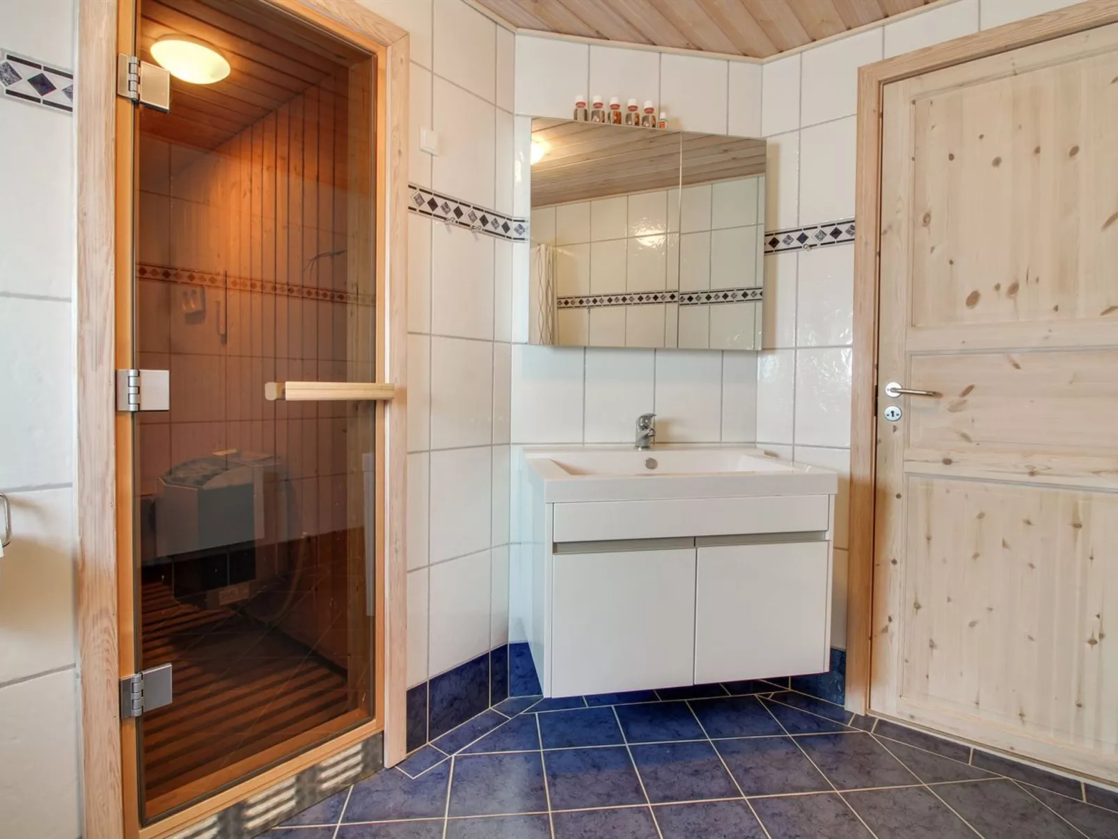 "Brigida" - 500m from the sea-Binnen