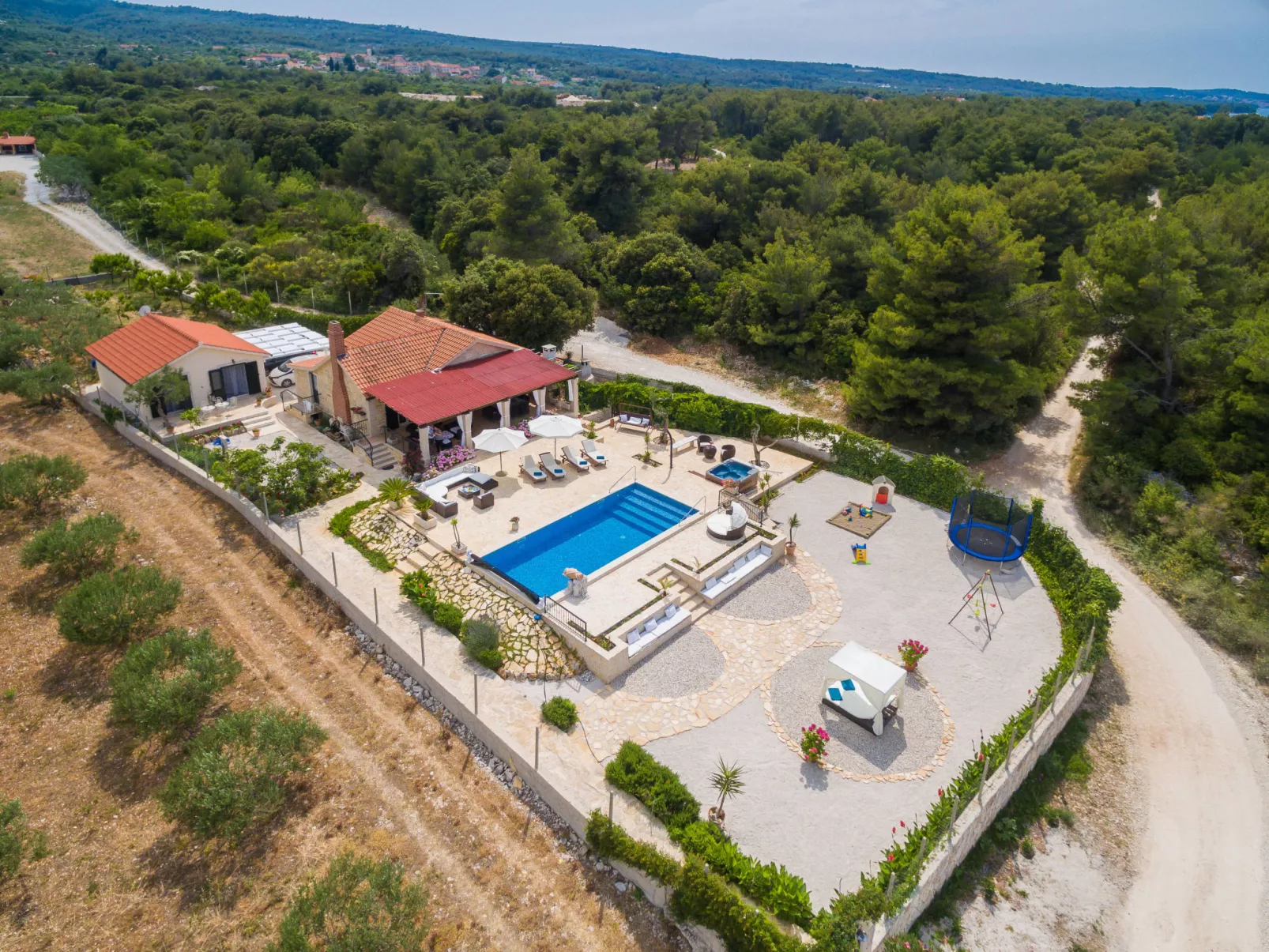 Villa Mutnik-Binnen