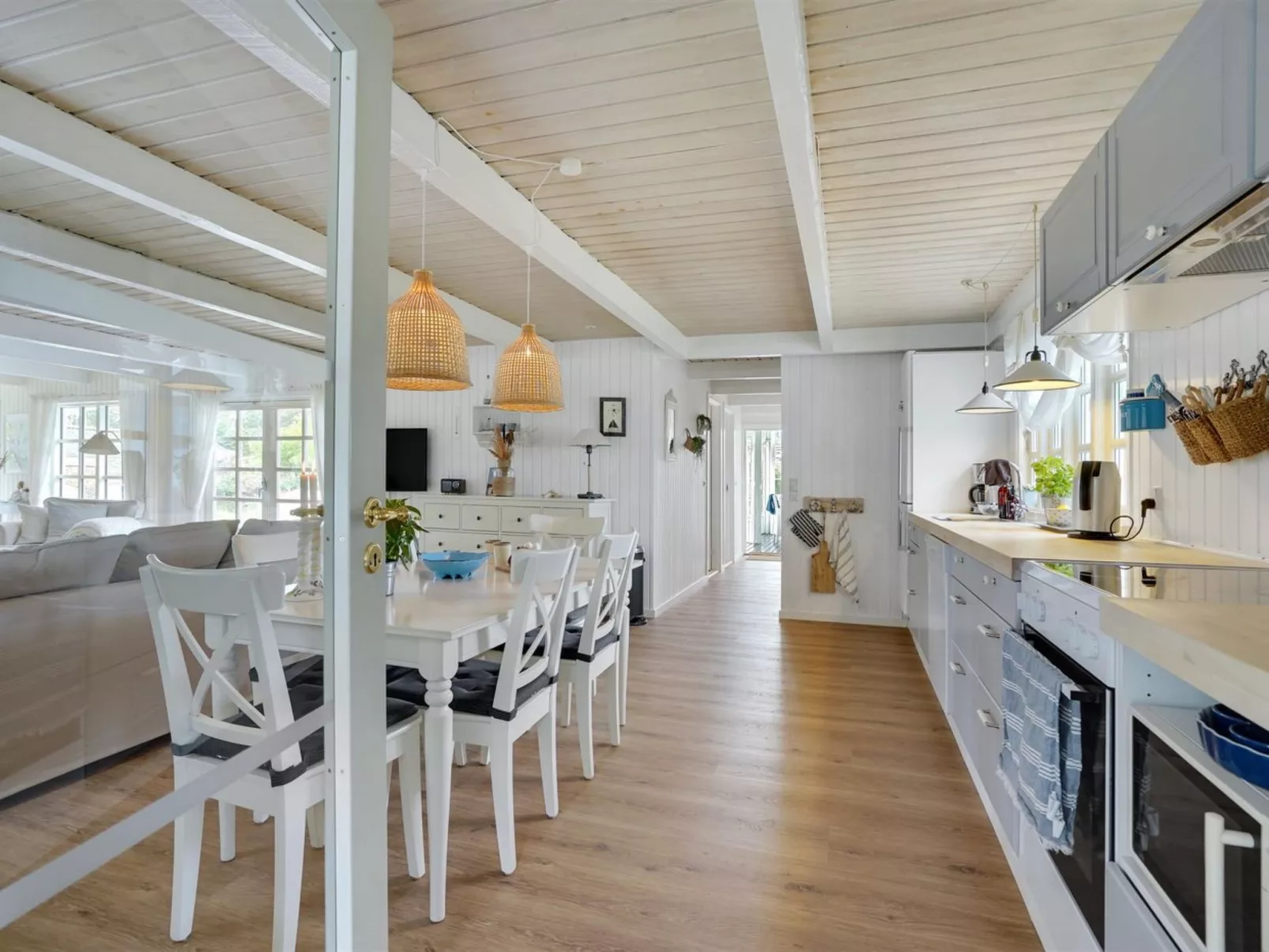 "Gunnulf" - 750m from the sea-Binnen