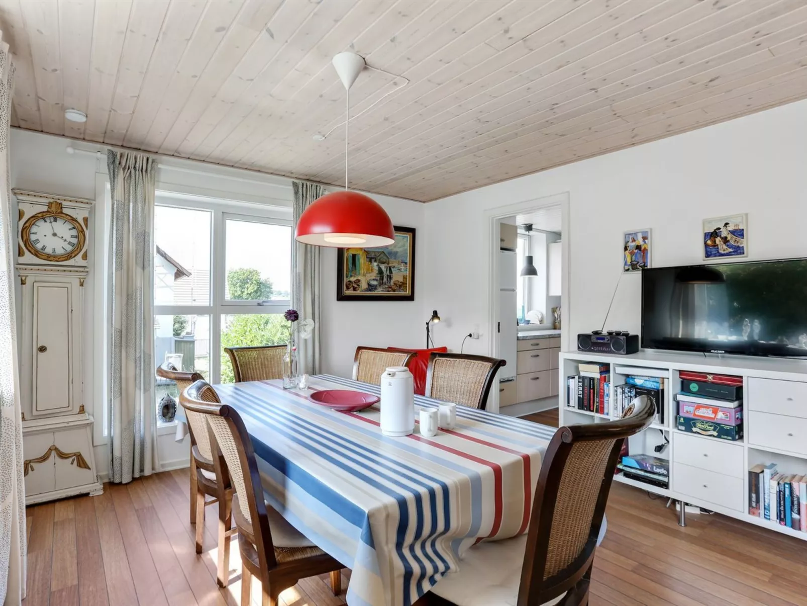 "Alija" - 50m from the sea-Binnen