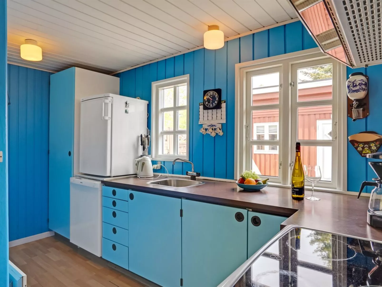 "Vian" - 200m from the sea-Binnen
