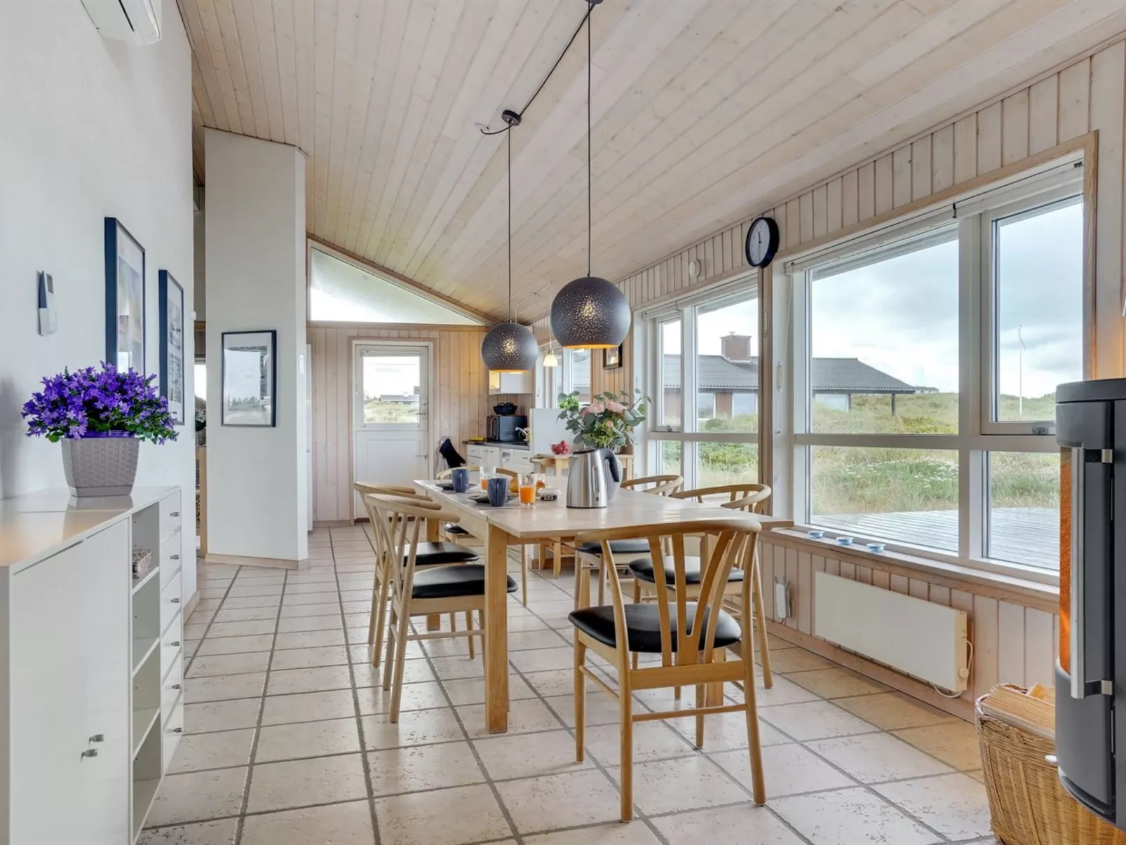 "Lauri" - 350m from the sea-Binnen