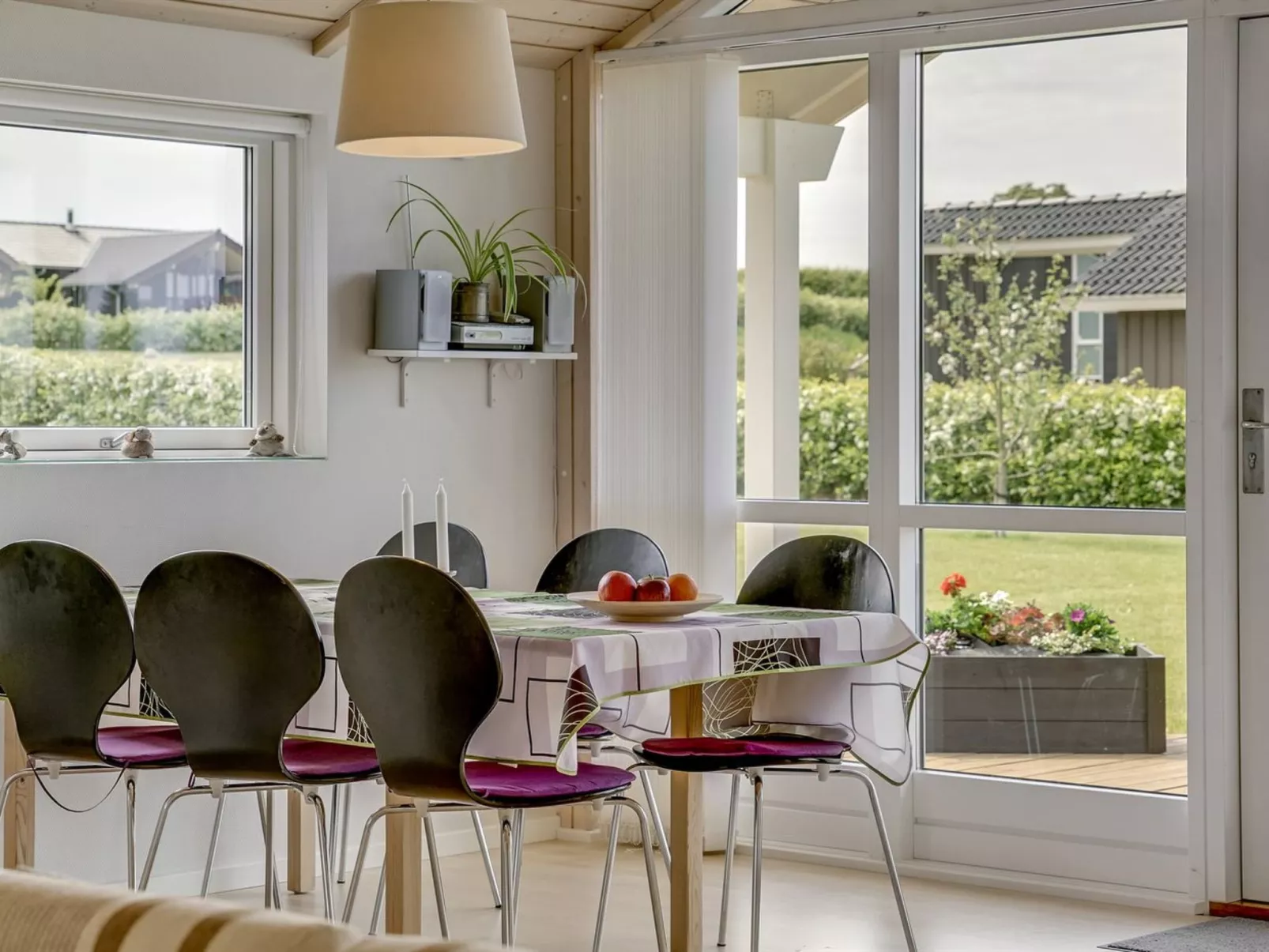 "Nuutti" - 300m from the sea-Binnen