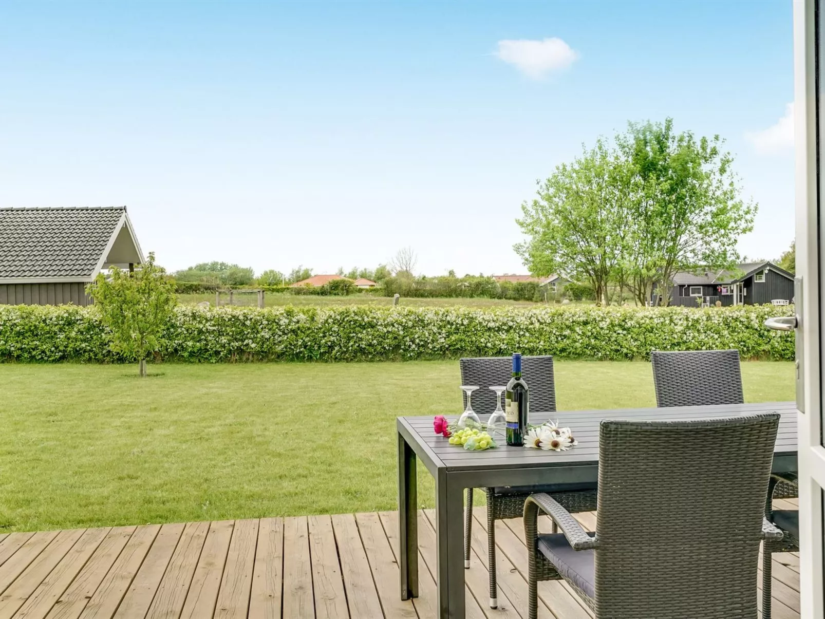 "Nuutti" - 300m from the sea-Buiten