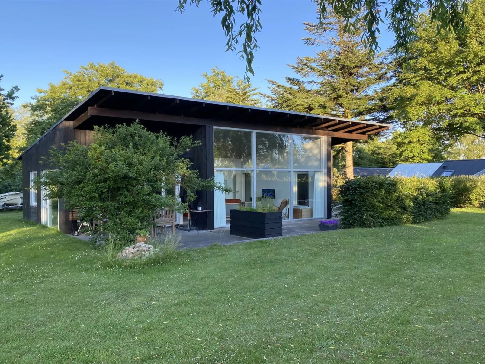 "Erkki" - 500m from the sea