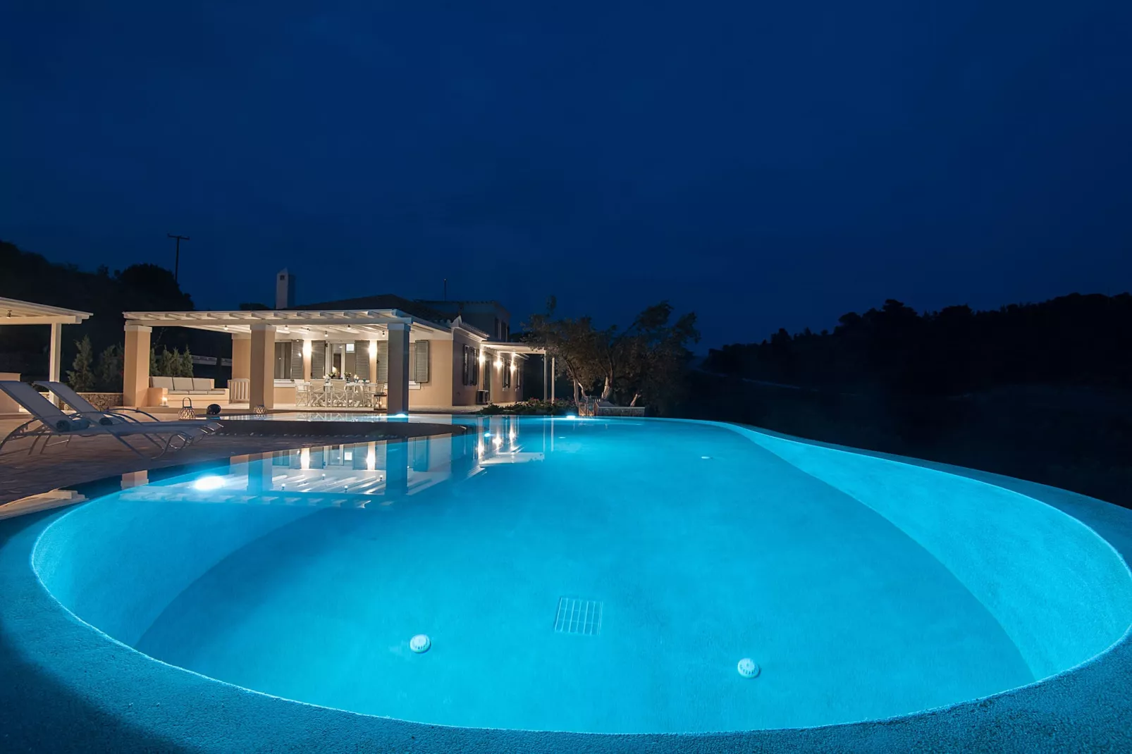 poolofhouse