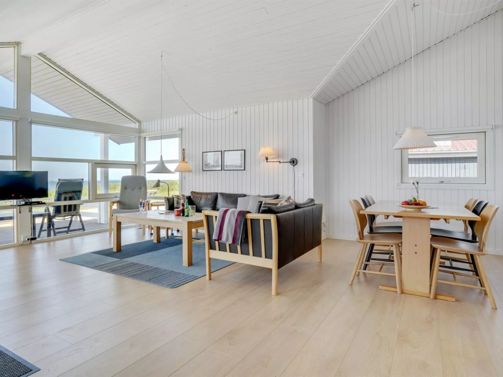"Arnwith" - 20m from the sea-Binnen