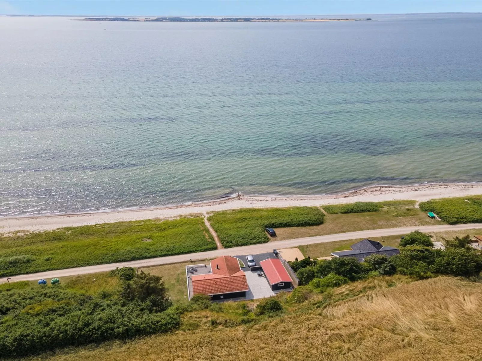 "Arnwith" - 20m from the sea-Buiten