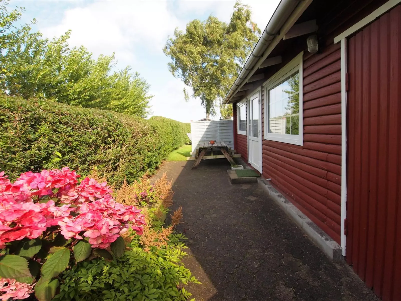 "Amy" - 150m from the sea-Buiten