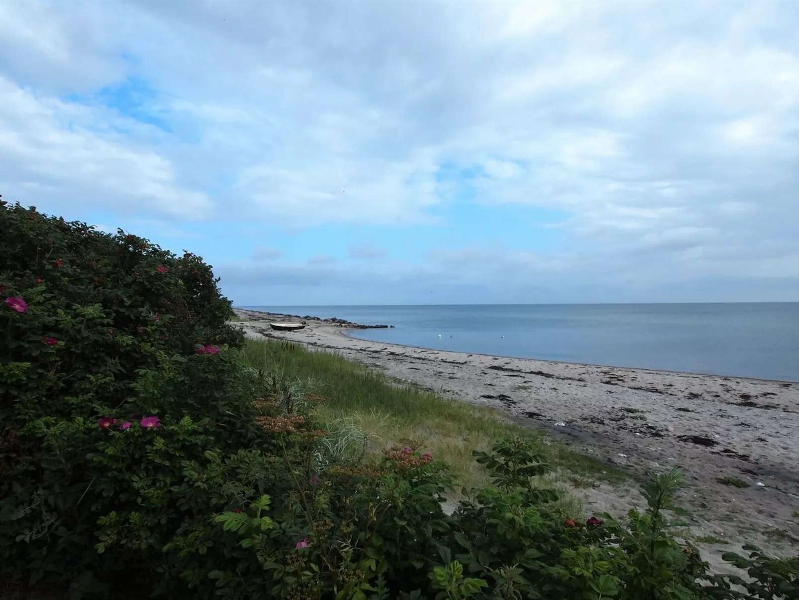 "Amy" - 150m from the sea-Buiten