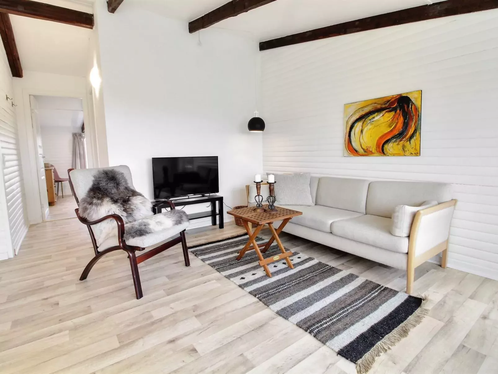 "Larentius" - 200m from the sea
