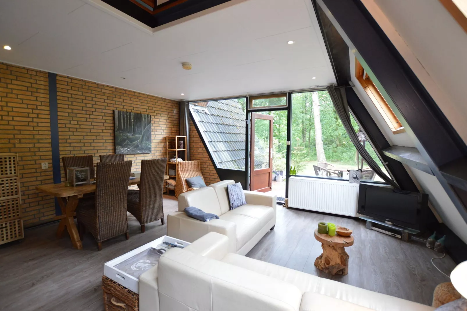 Bungalow 86-Woonkamer