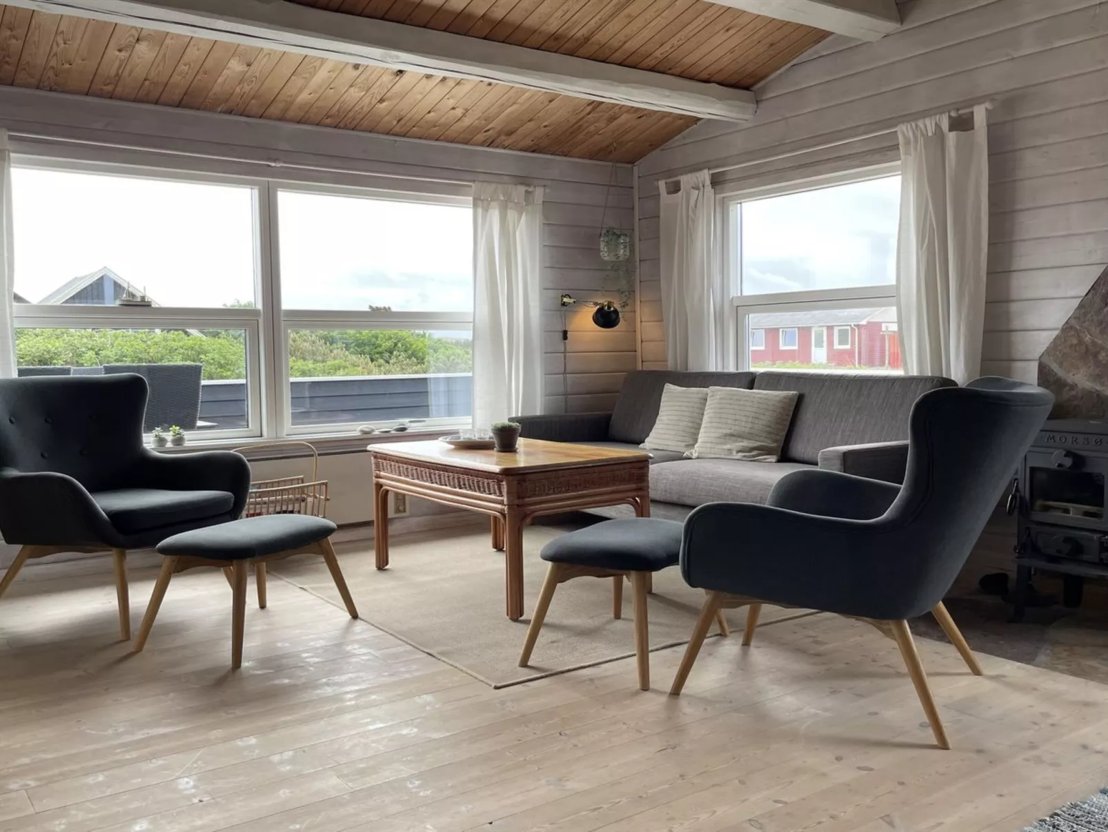"Arbnora" - 400m from the sea-Binnen