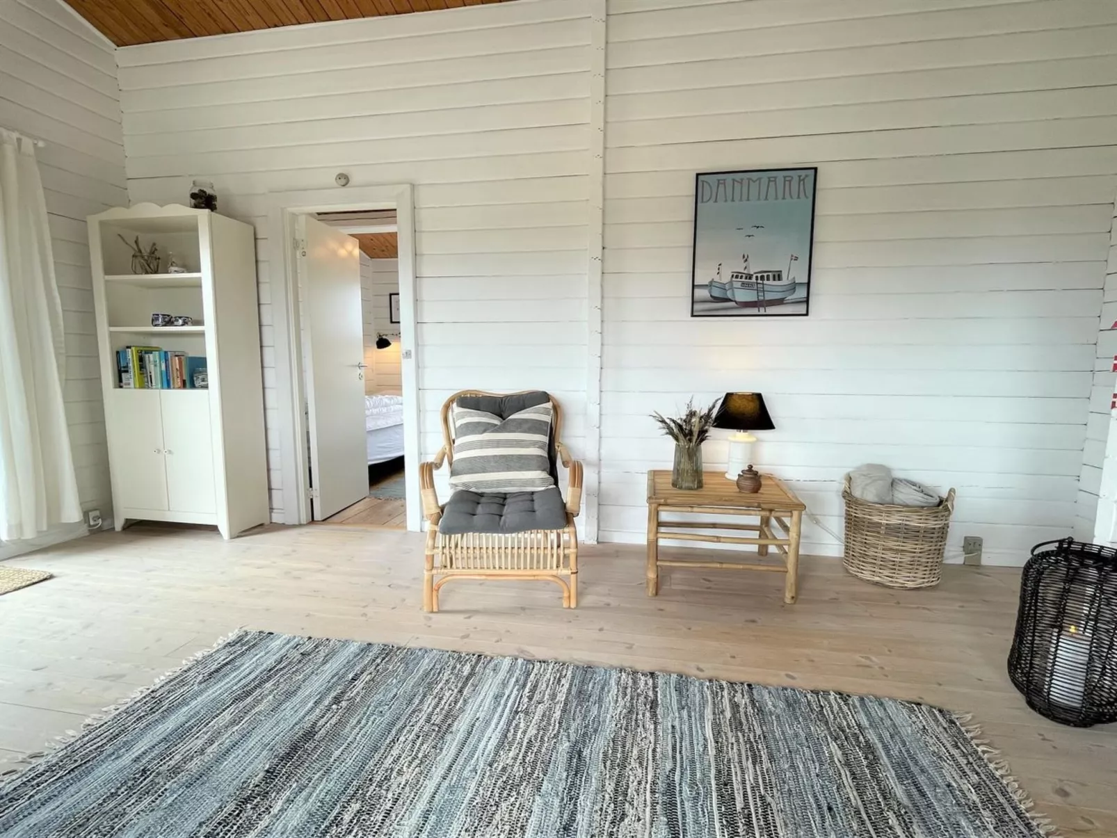 "Arbnora" - 400m from the sea-Binnen