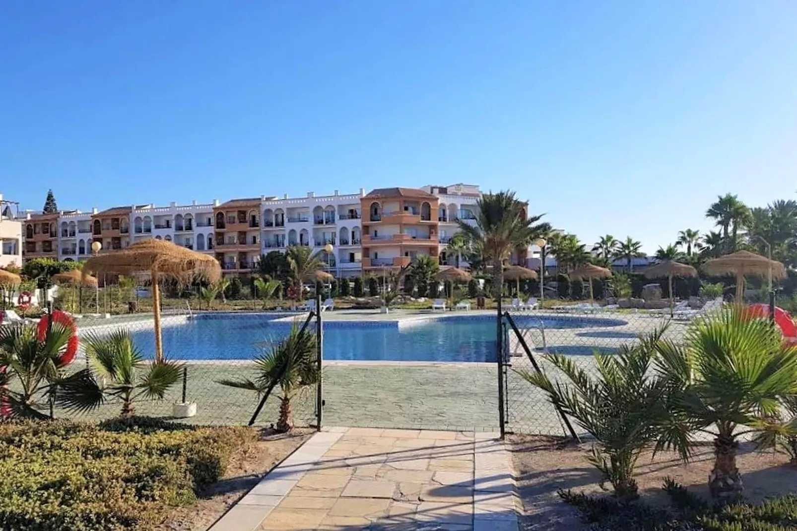 Natura Casa con patio privado 6 pax
