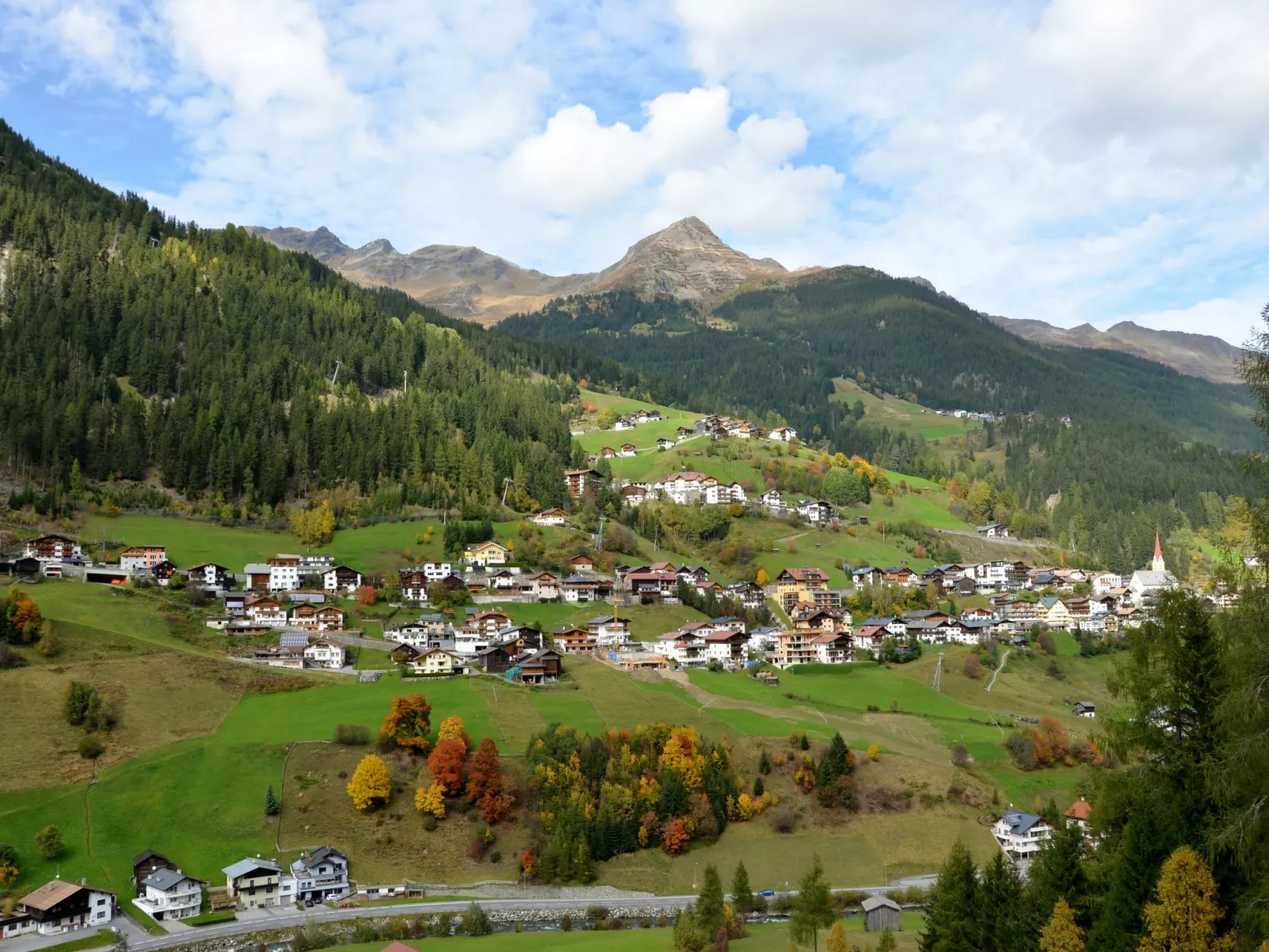 Garni Regina-Omgeving
